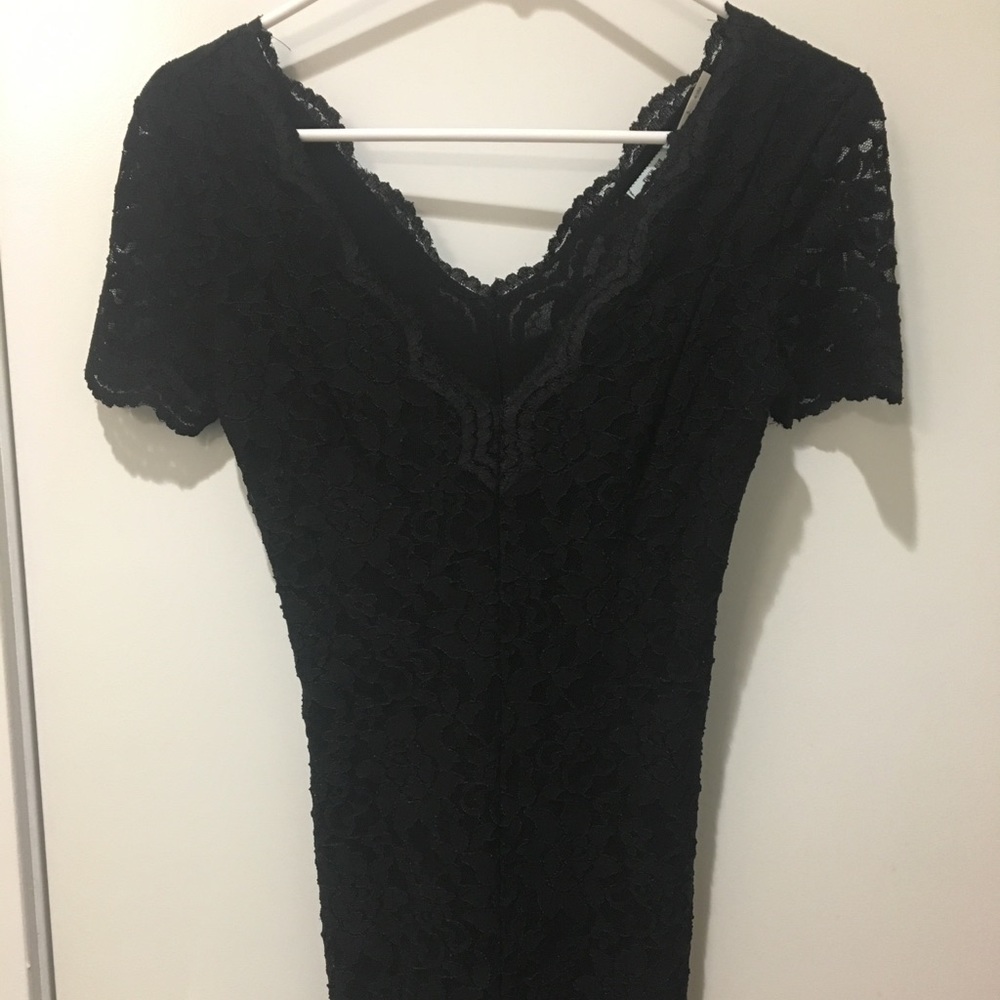 Black Lace Bodycon Dress